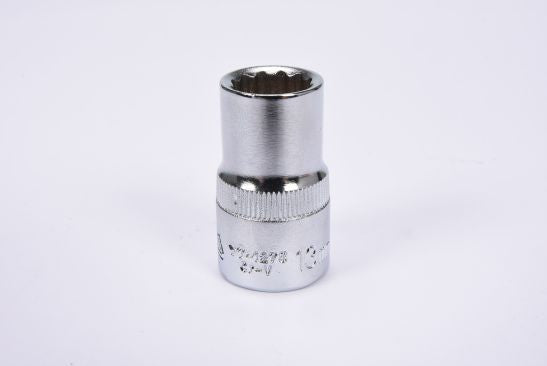 Hylsa Tolvkant 1/2" YATO 8-32 mm